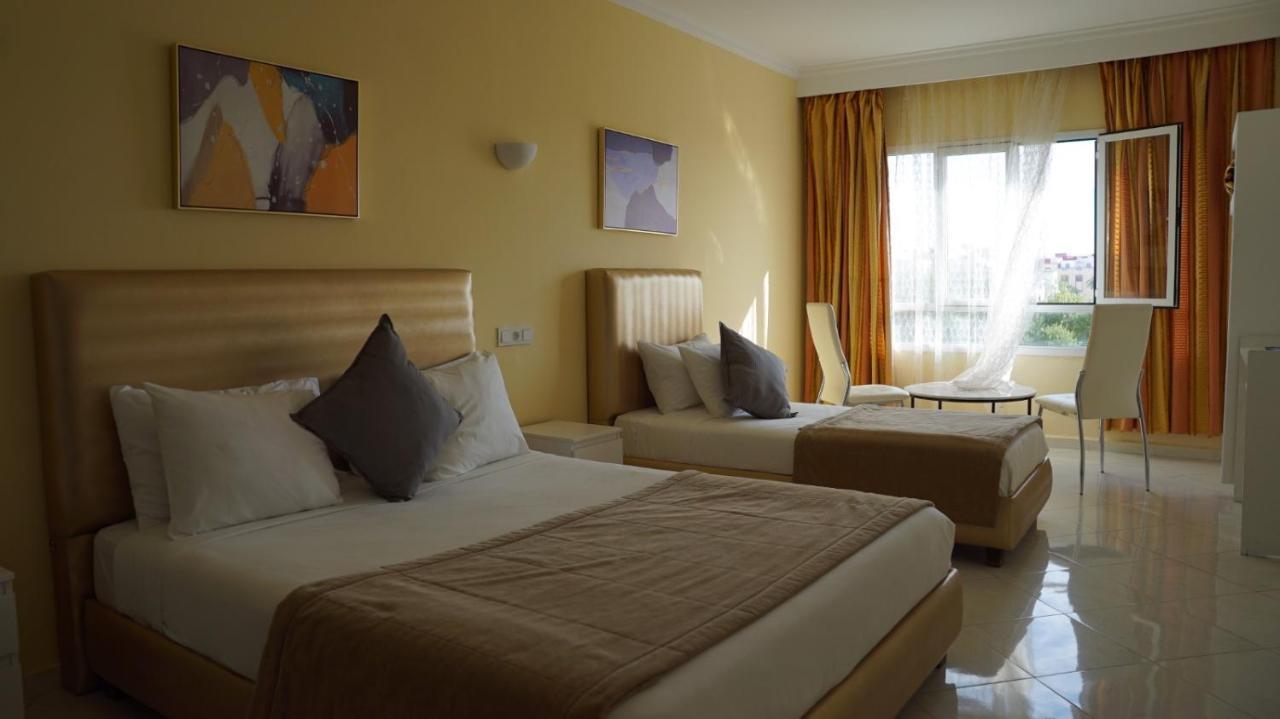 Hotel Azayla Asilah Luaran gambar