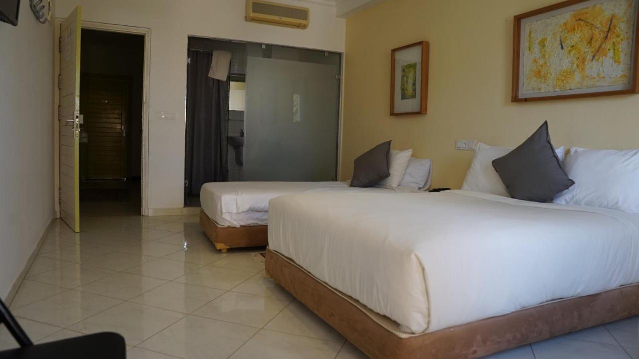 Hotel Azayla Asilah Luaran gambar